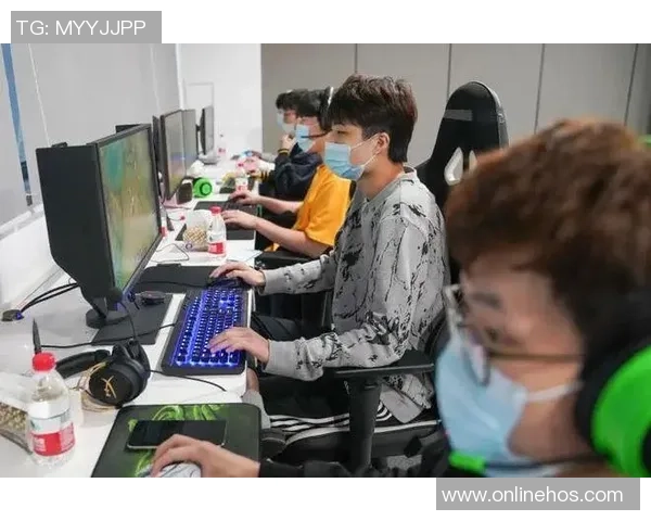 CSGO热议FPX战队比赛速度引发争议与讨论